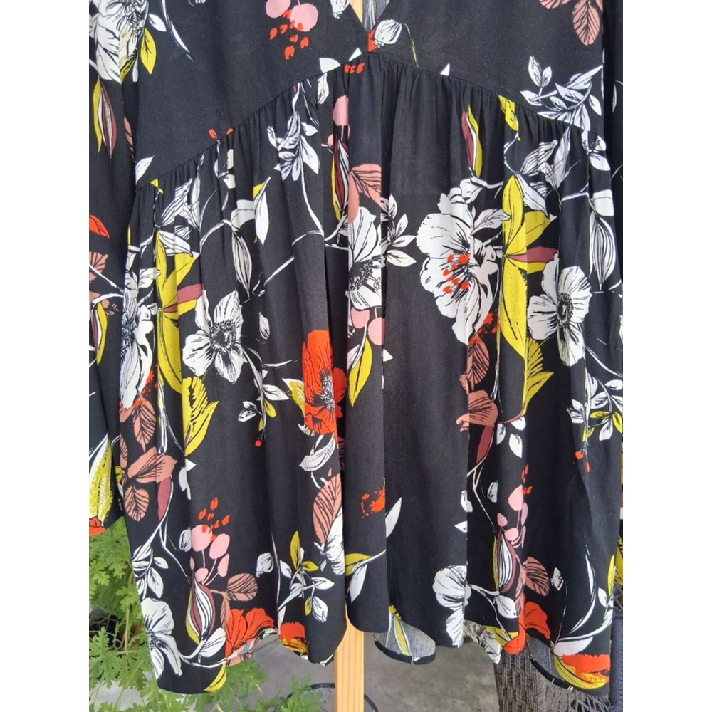 Free People Black Floral Babydoll Tunic Dress M Boho V Neck Flowy Mini Festival - Picture 4 of 16